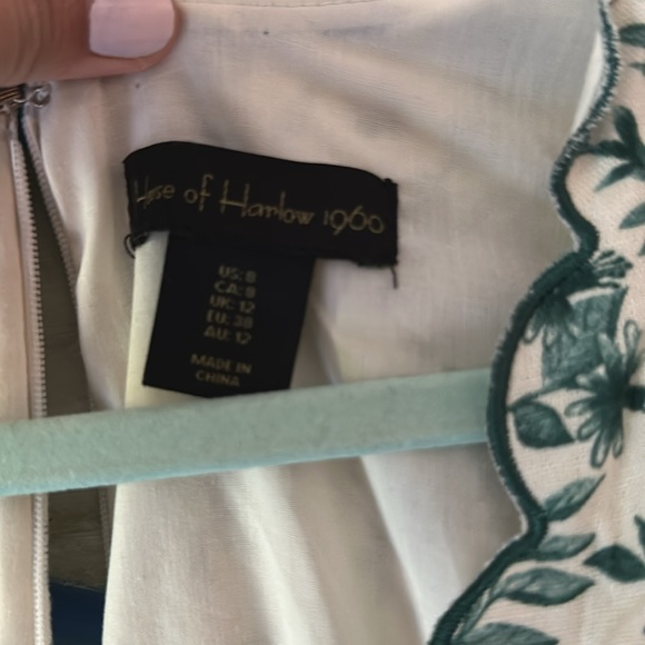 Dress - Picture 5 of 5